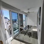 Makai Apartment *